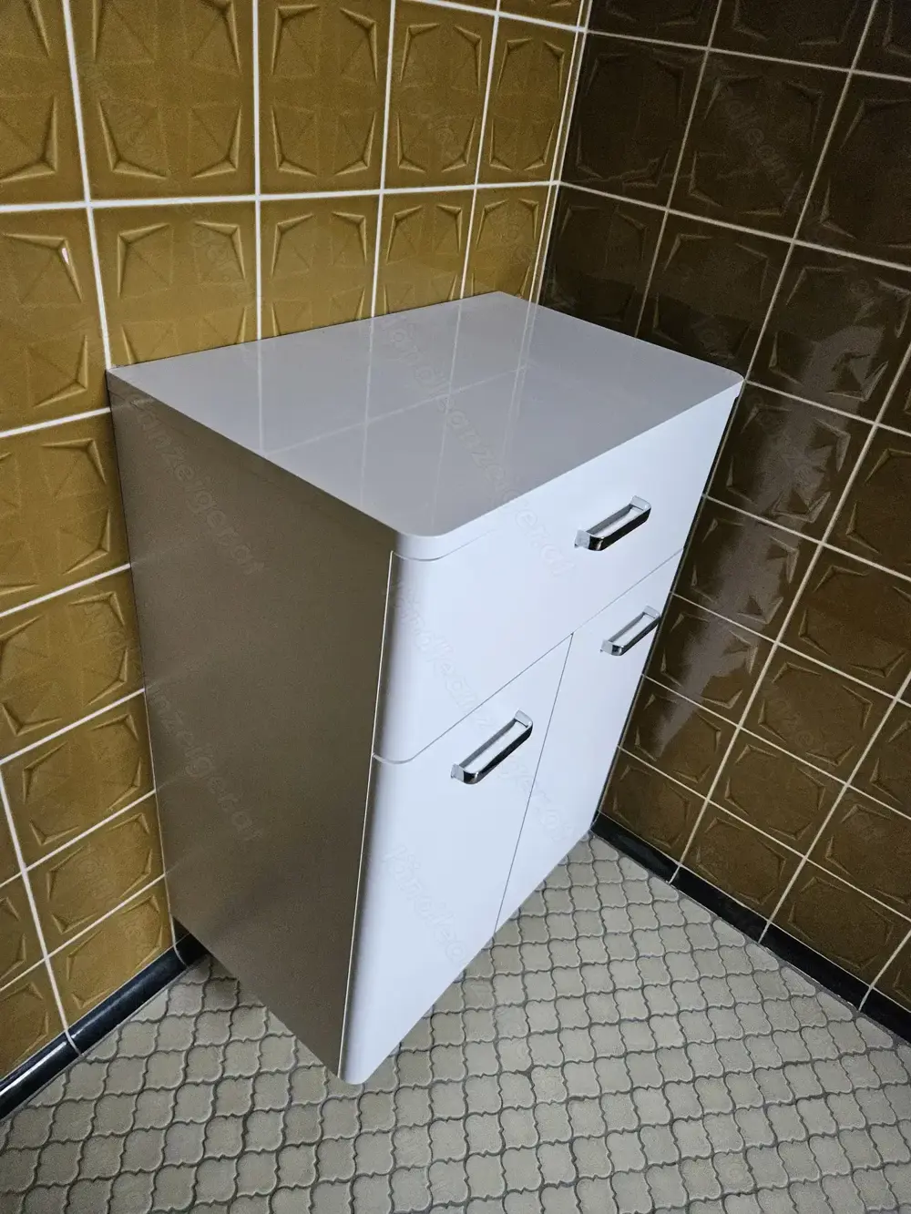 hochwertiger Schrank, Kasten