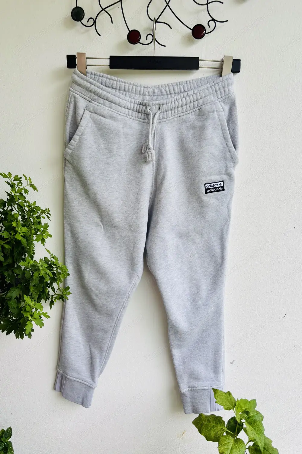Graue Damen Jogginghose von adidas