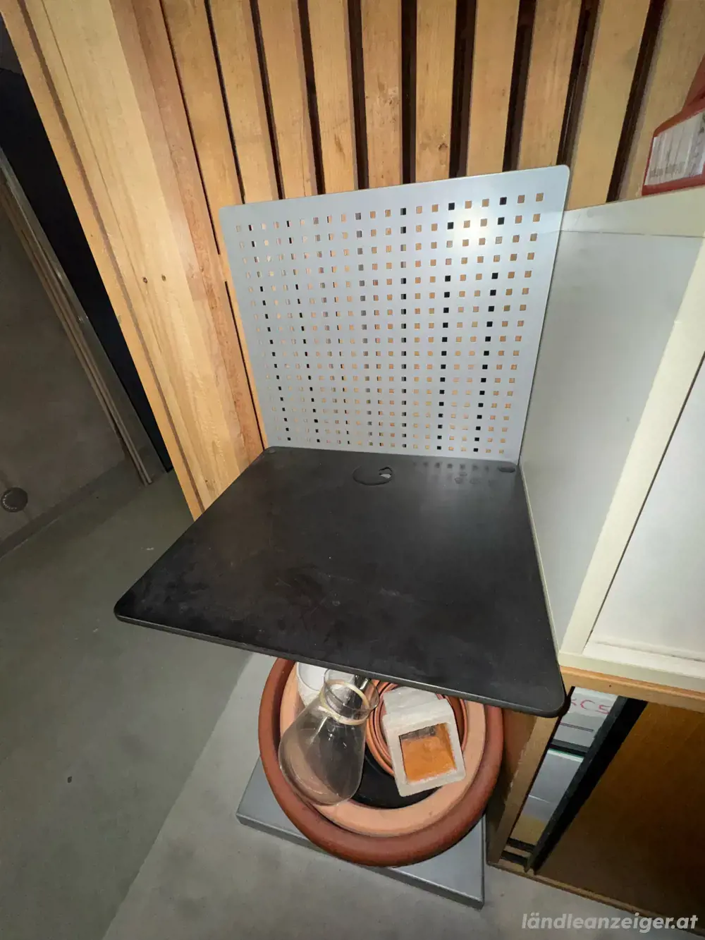 kleiner Schreibtisch