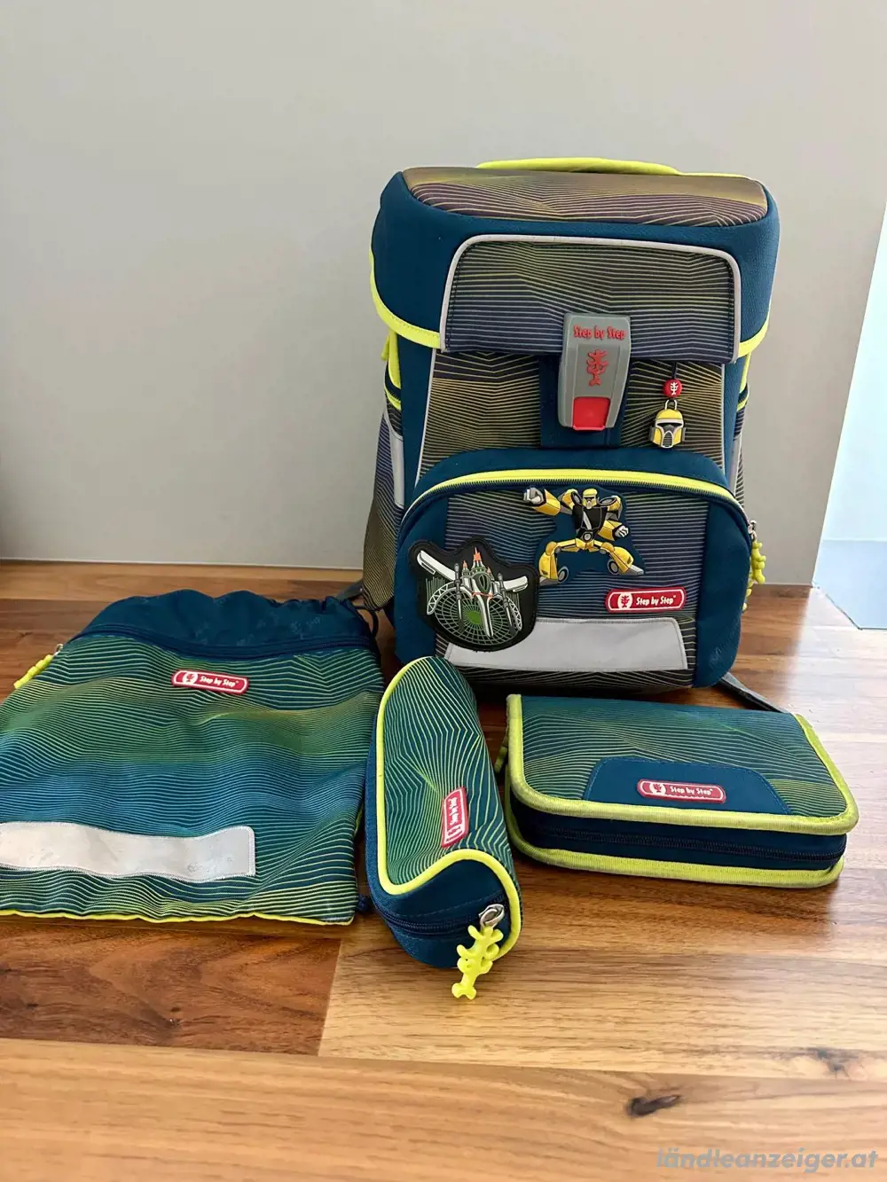 Step by Step Schultasche