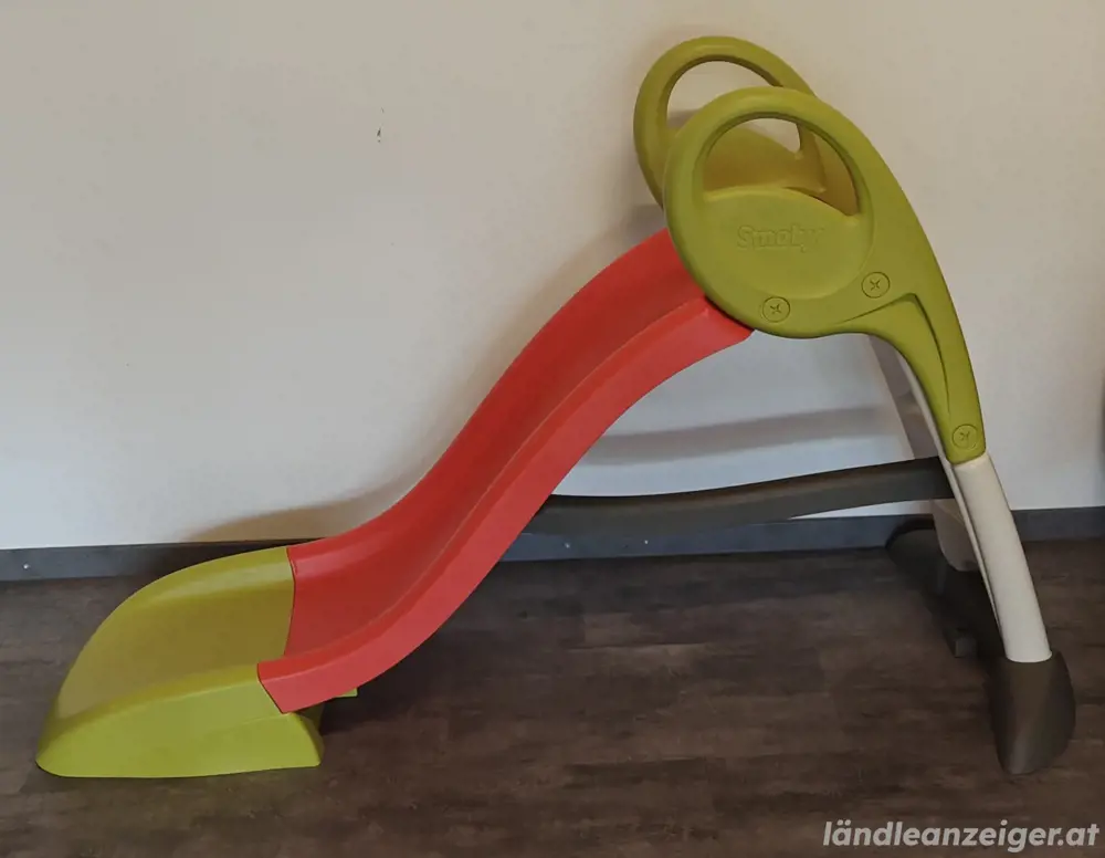 Smoby Kinderrutsche mit Wasseranschluss