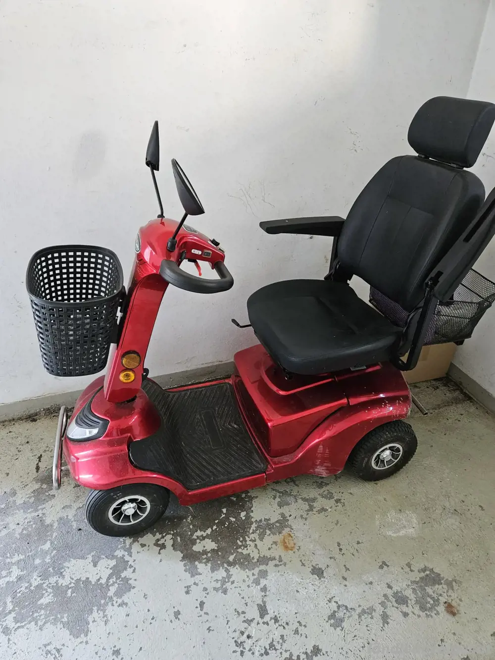 Elektrofahrzeug für Senioren