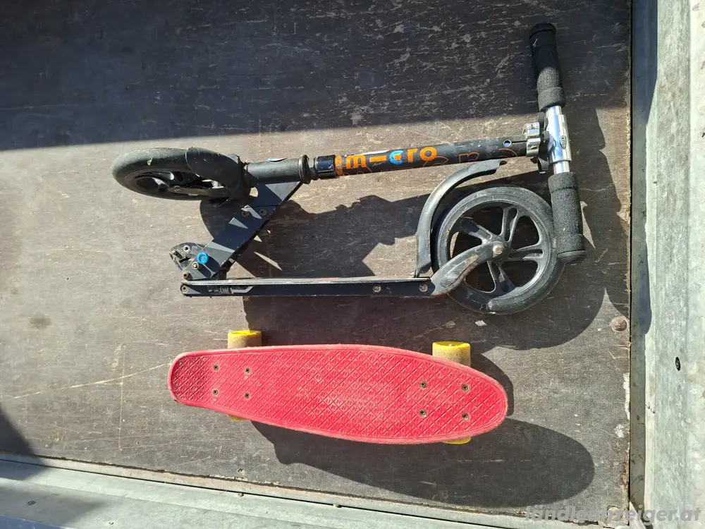 Roller und Skateboard zu verschenken!