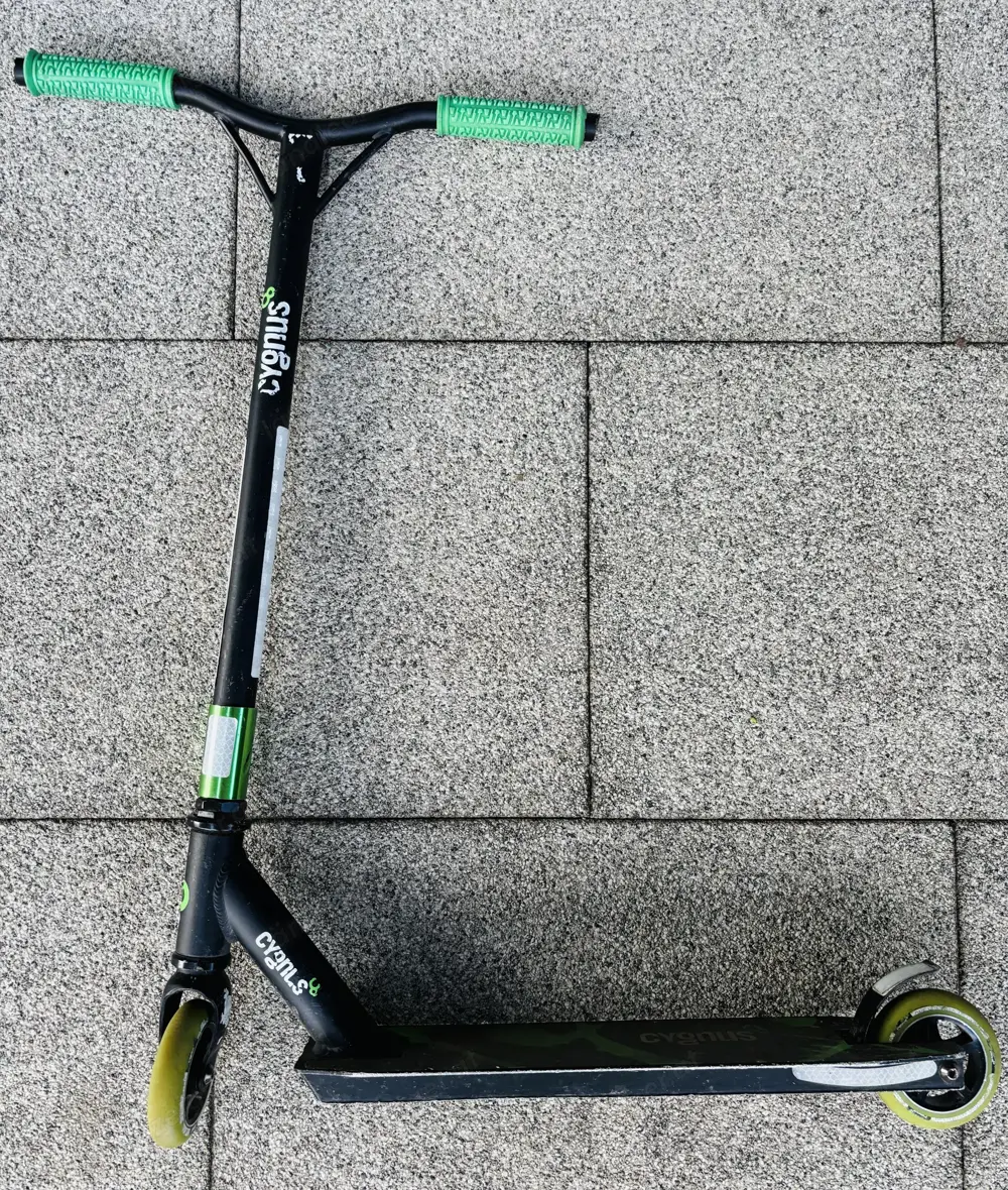cygnus Stuntscooter