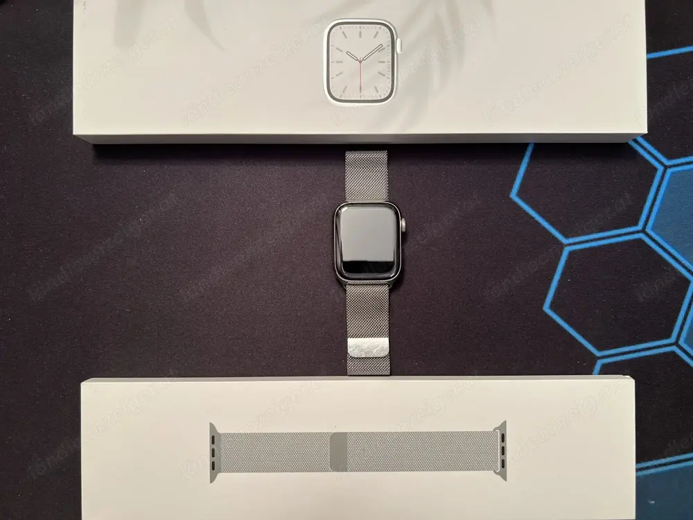 Apple Watch Series 7 (2021) Edelstahl 45mm GPS Cellular Milanaise Armband silber Original