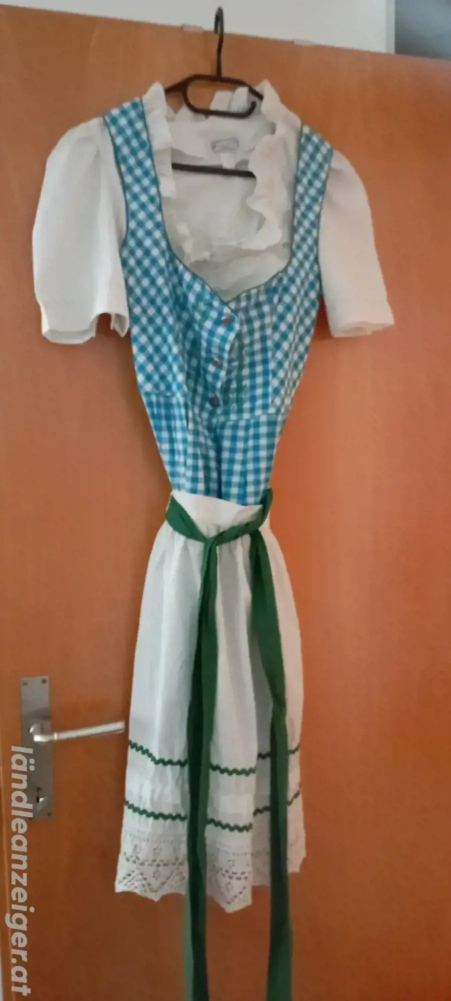 Dirndl inkl. Dirndl Bluse 