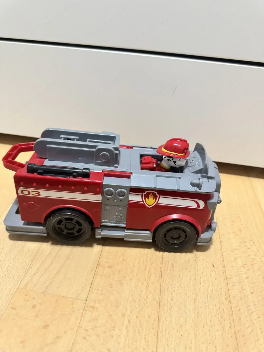 Paw Patrol Feuerwehrfahrzeug mit Marshall Figur aufklappbar