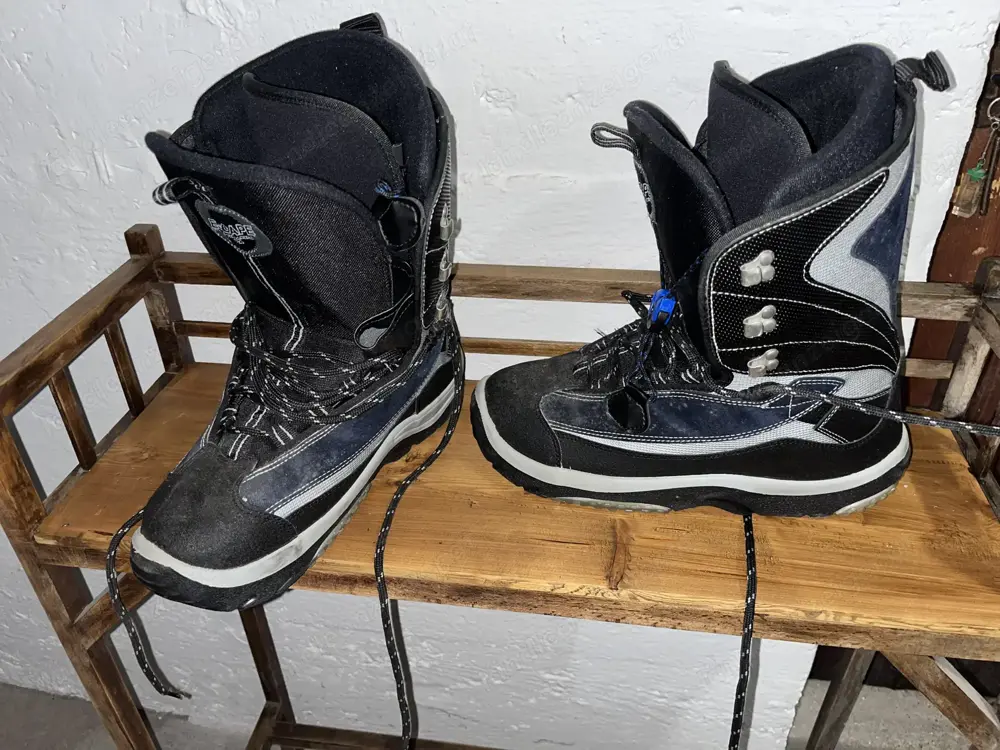 Snowboardschuhe Grösse 43