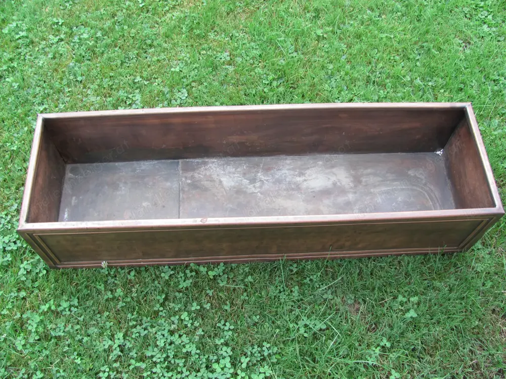 Blumentrog, Blumenkasten