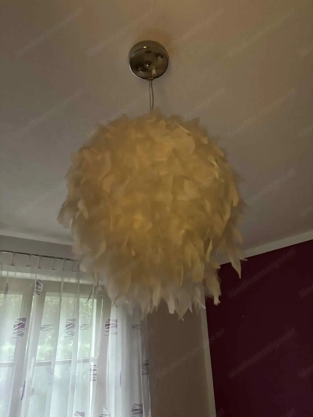 Deckenlampe mit Federn, 