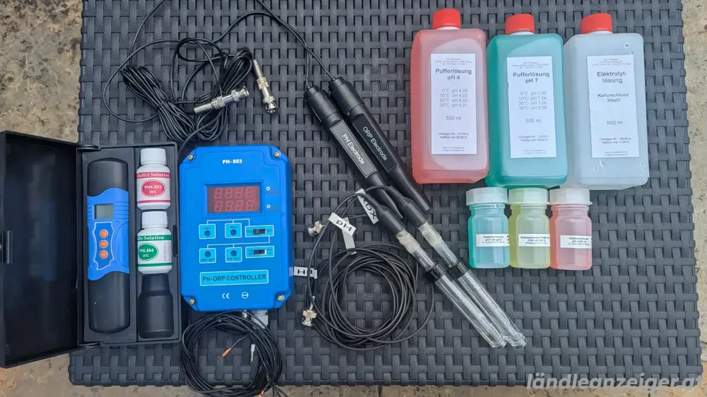 Pool Aquarium Sensoren Auswertegerät mit Kalibrierflüssigkeiten
