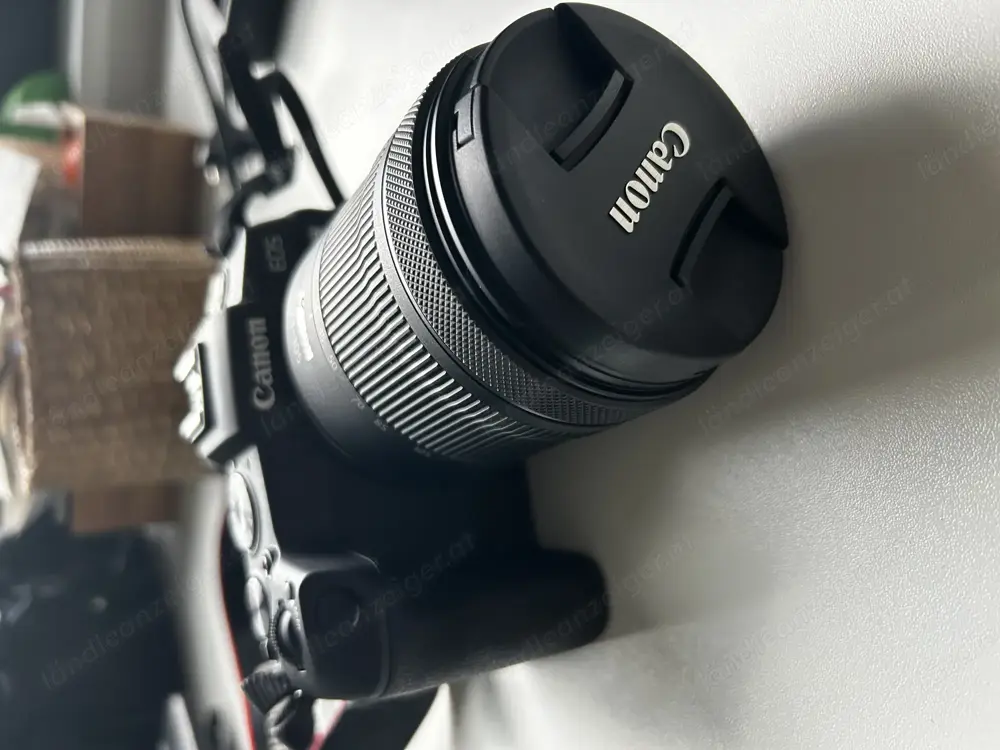 Canon Eos Rp Rf 24-105mm F4-7.1 IS STM