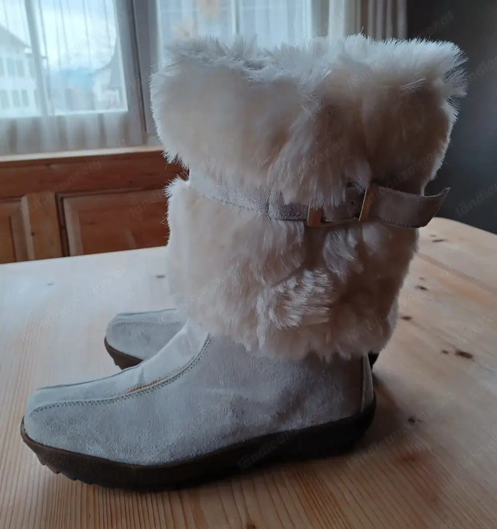 Winterstiefel mit Fell