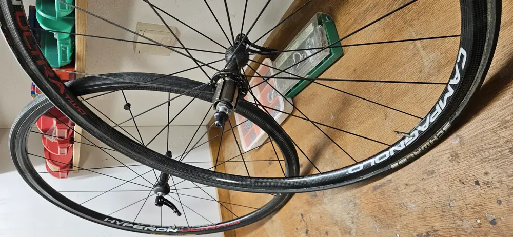 Campagnolo Hyperon Laufradsatz