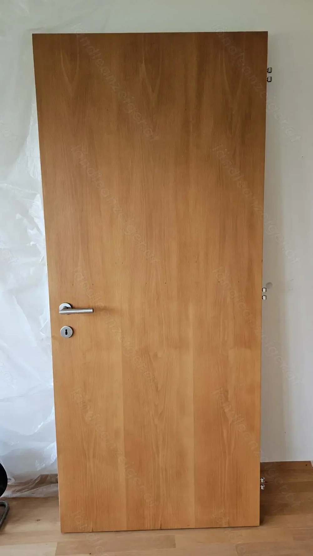 Massives Tischler-Innentürblatt (83,7 x 200 cm ÖNORM) mit Griff & Planet-Dichtung (ohne Zarge)  