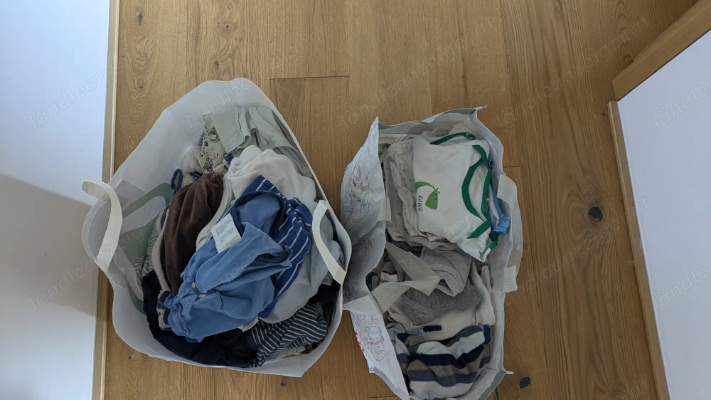 Grosses Kleidungspaket Größe 62 und 68