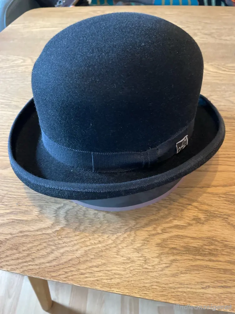 Hut Melone Grösse 57 schwarz