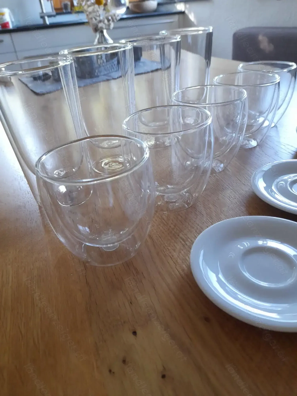 Latte Macchiato und Espresso 