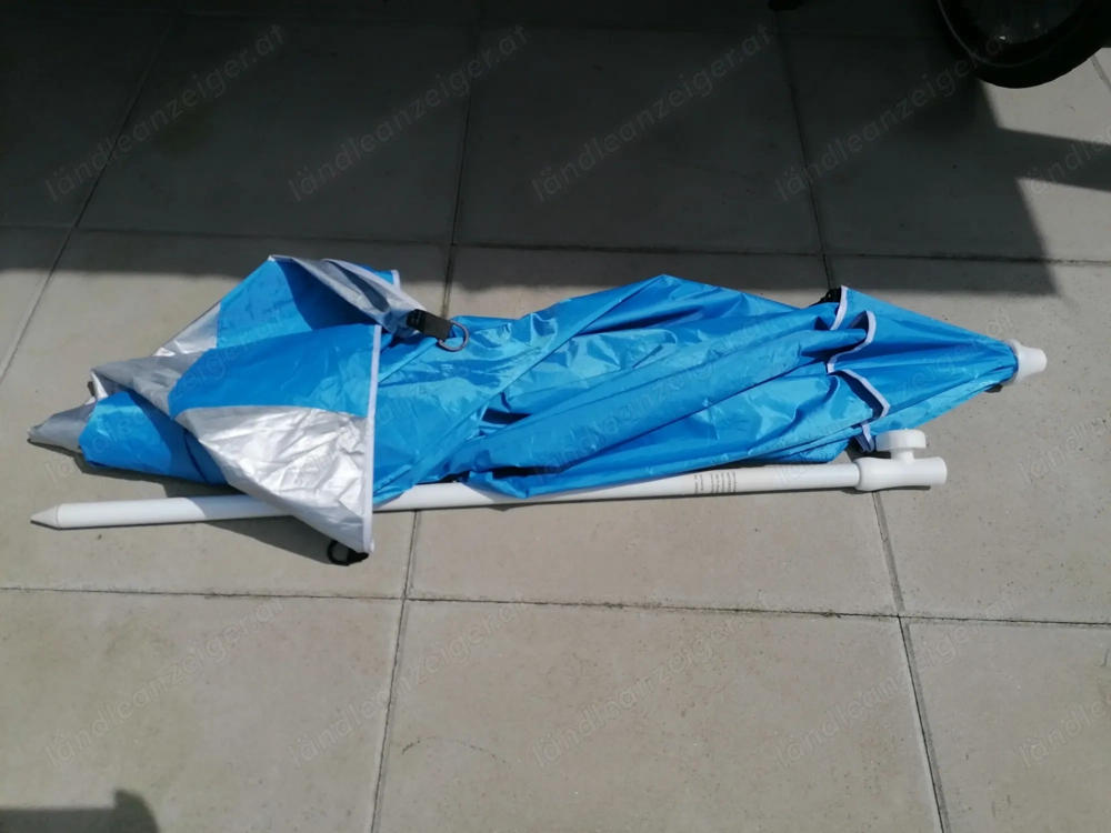 Strandmuschel   Windschutz zu verkaufen   wie neu!