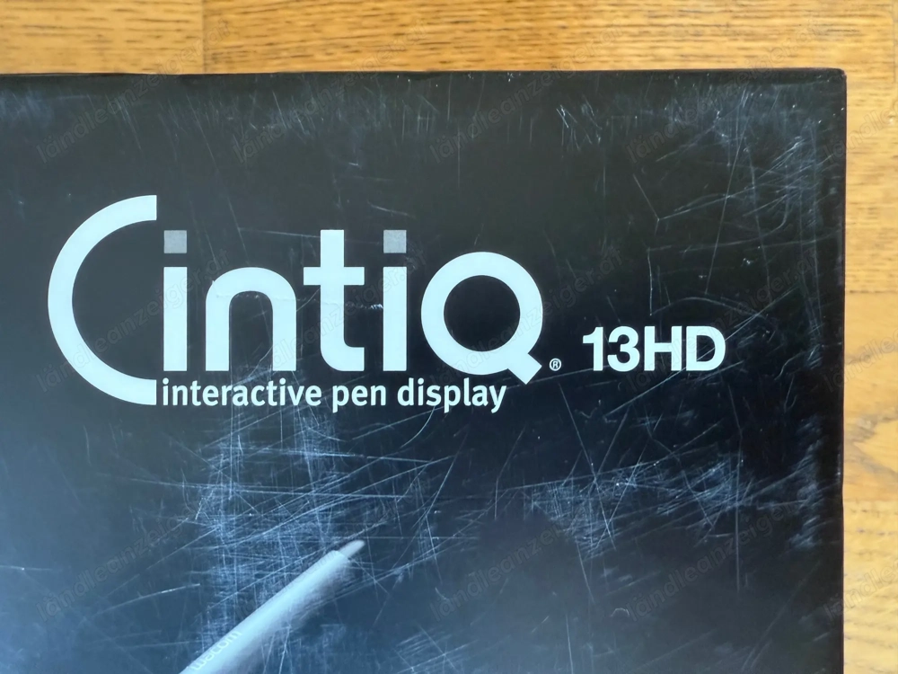 WACOM Cintiq 13HD DTK-1300   K0 LCD pen tablet plus backup tablet