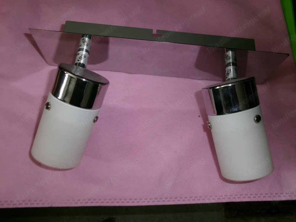 Wand- oder Deckenlampe  Wand- oder Deckenlampe