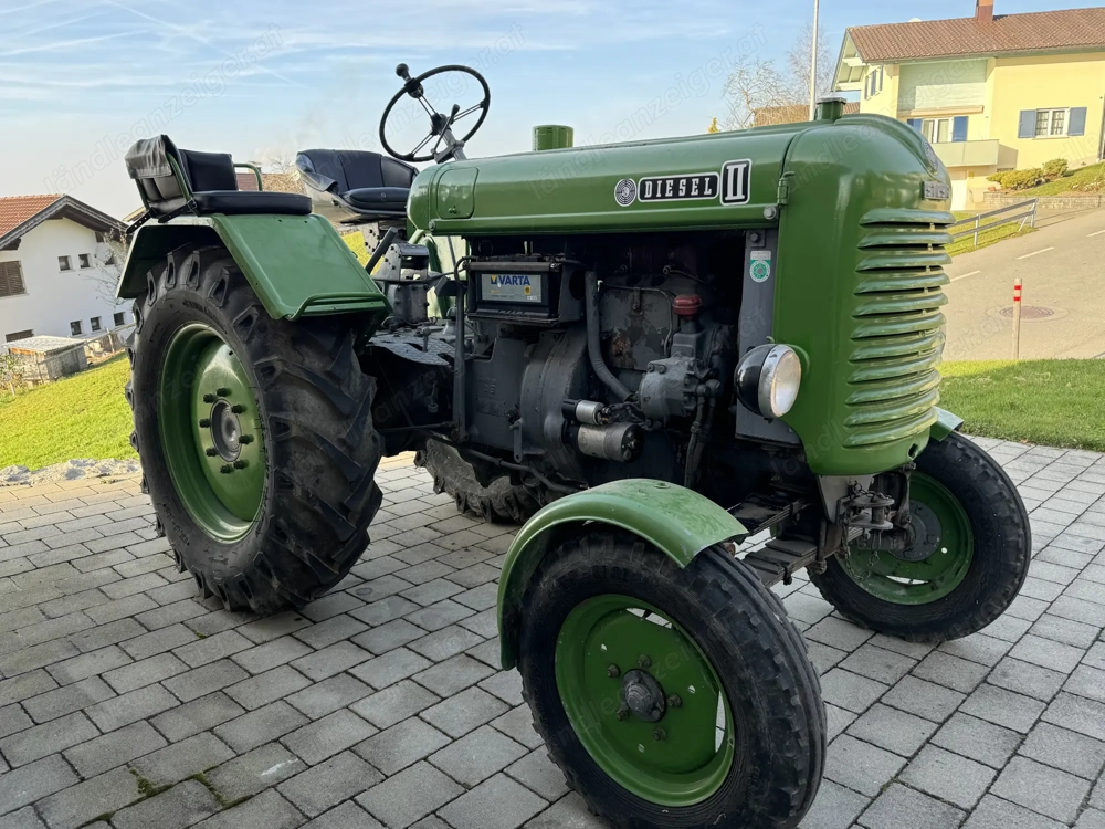 Steyr-Diesel-Traktor Typ 182