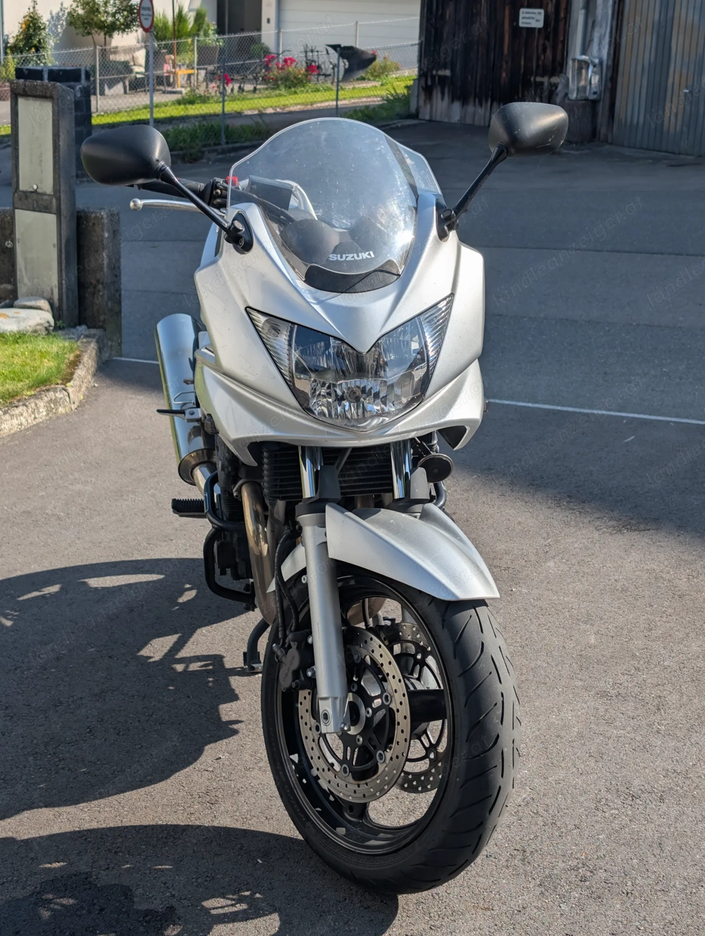 A2 taugliche Suzuki Bandit 650S.