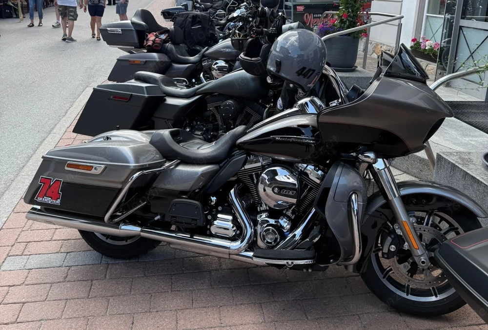 Harley Davidson Road Glide Ultra 103 CUI
