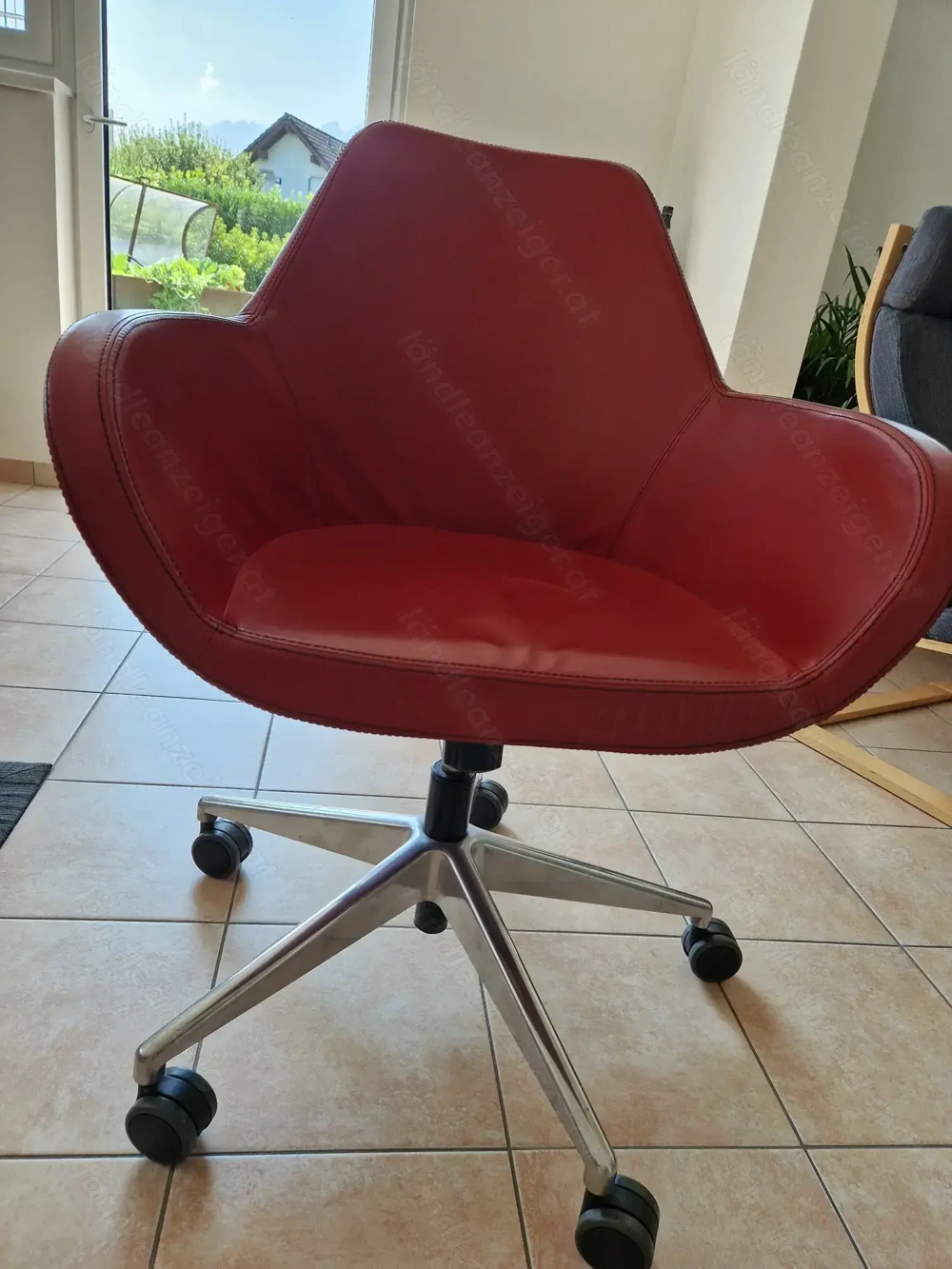 Verschiedene qualitäts Möbel