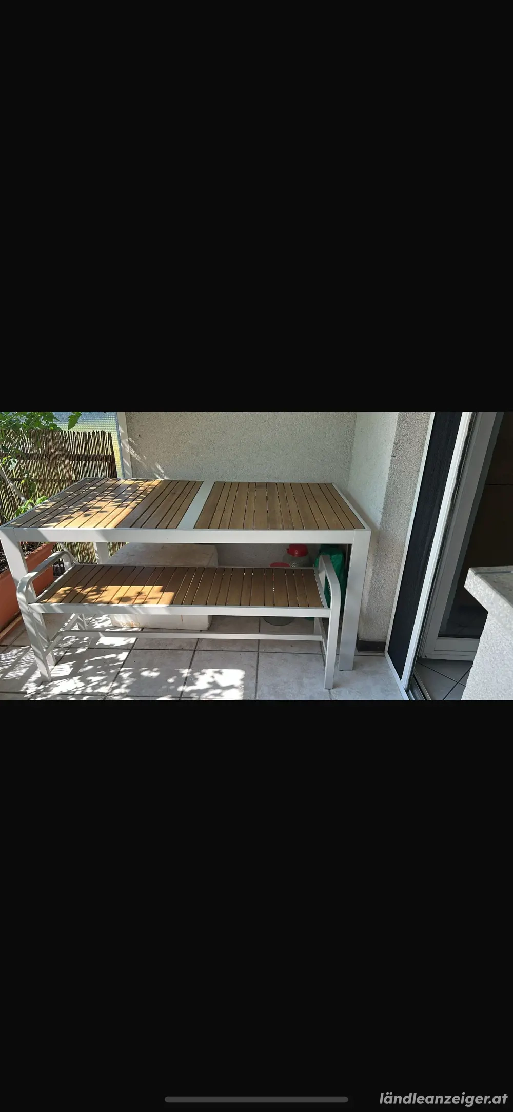 Gartentisch mit 2 Sitzbänke Gartentisch mit 2 Sitzbänke