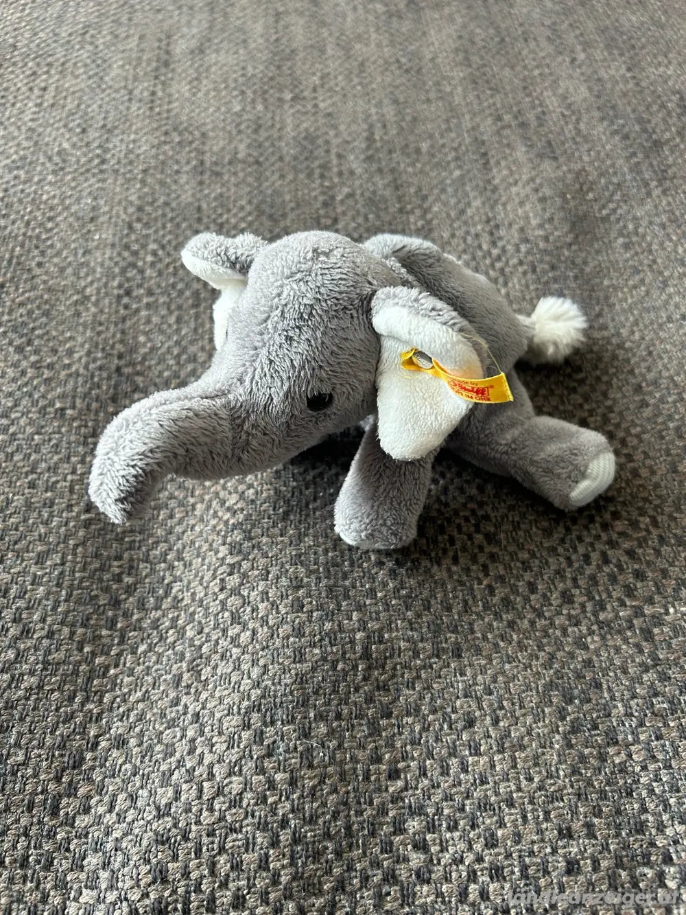 Steiff Floppy Trampili Elefant