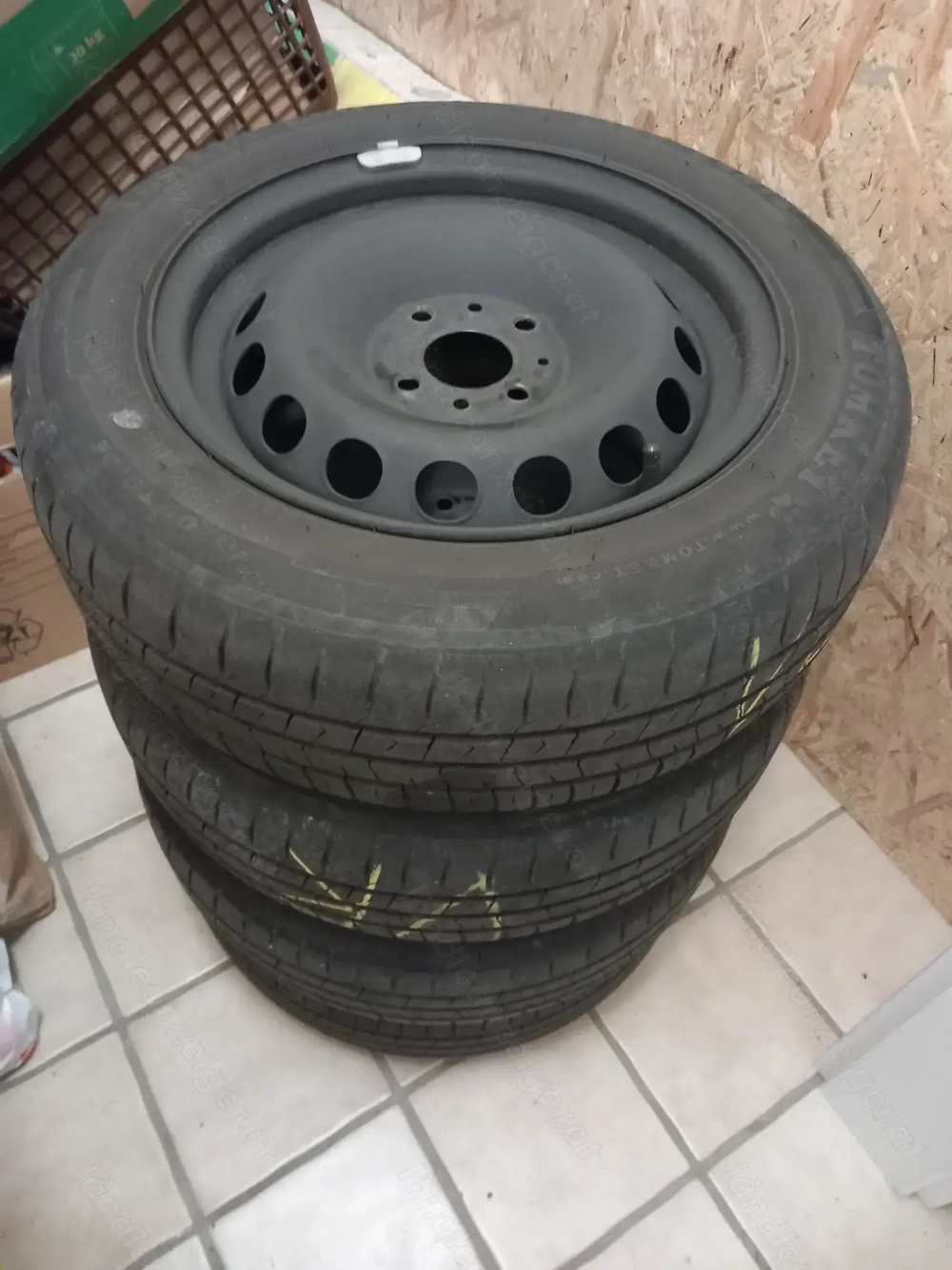 4 Kompletträder mit Sommerreifen