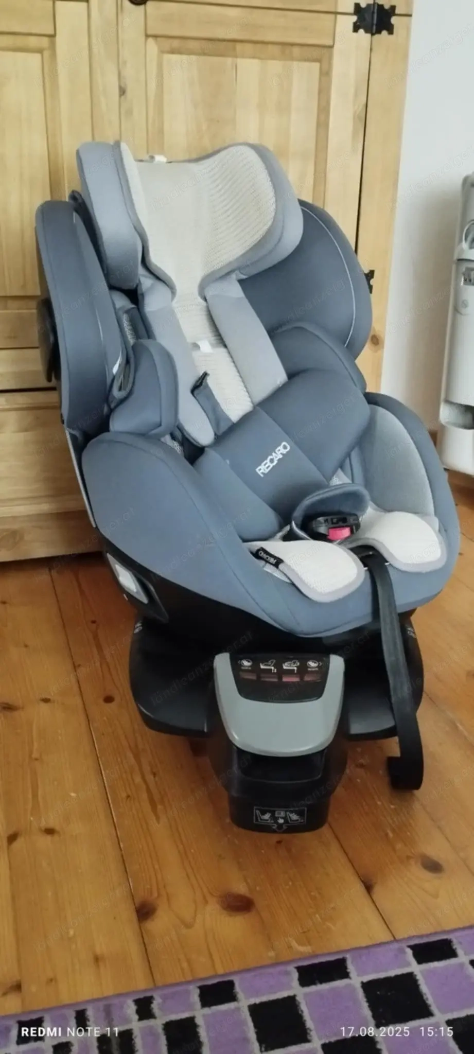 Kindersits zu verkaufen