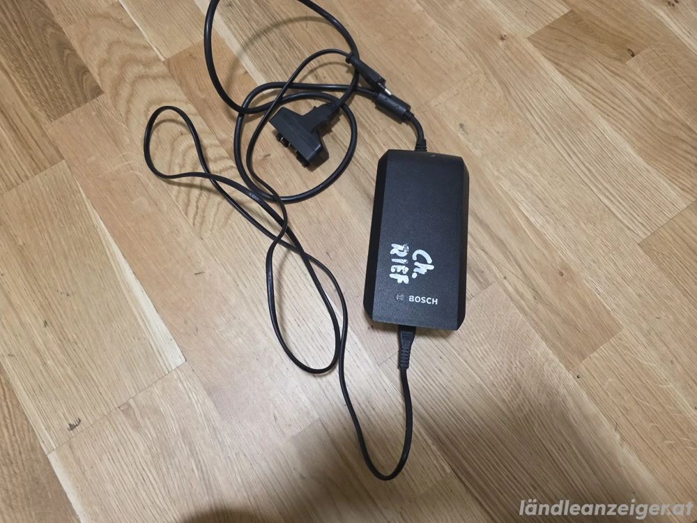 Bosch E-Bike Ladegerät 