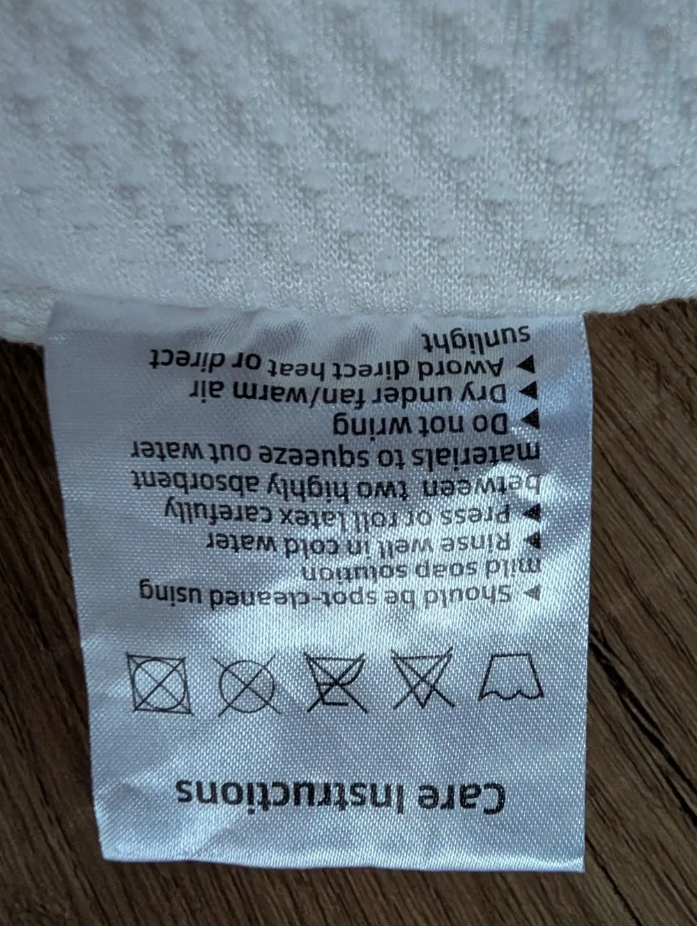 Natur-Kautschuk-Kissen zu verschenken