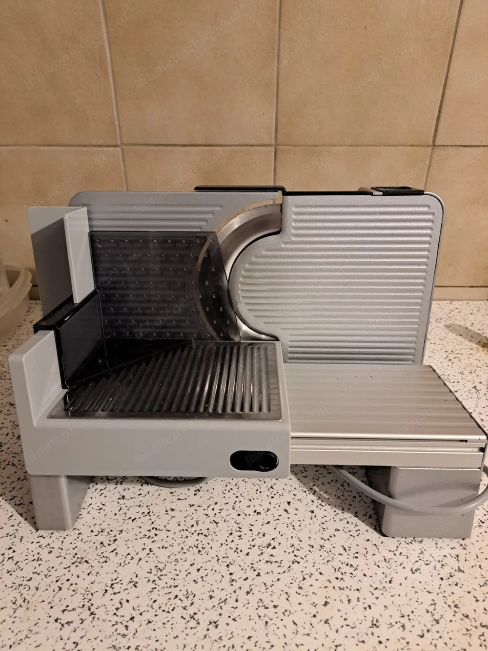 Brotschneidemaschine