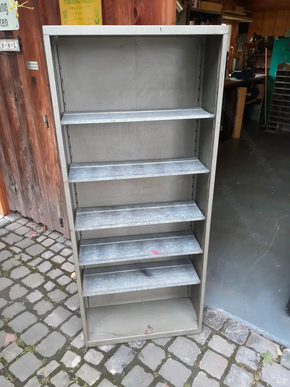 Verkaufe kleines Werkstatt Regal aus den 70ern