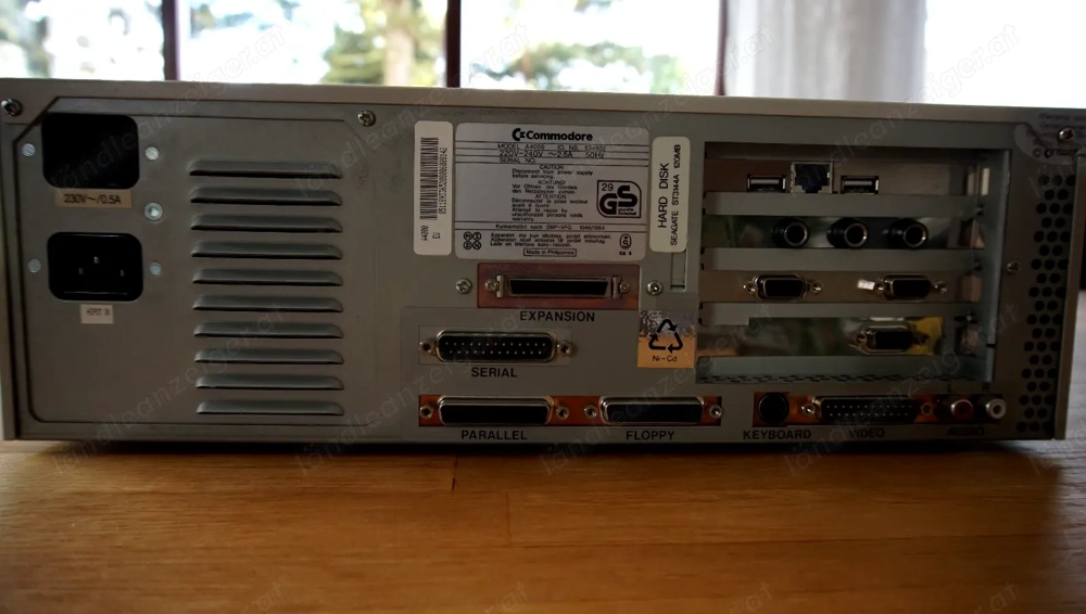 Amiga A4000 + Cyberstorm MKII MC68060 SCSI + Toccata + XSurf 100 + KryofluxGraKa