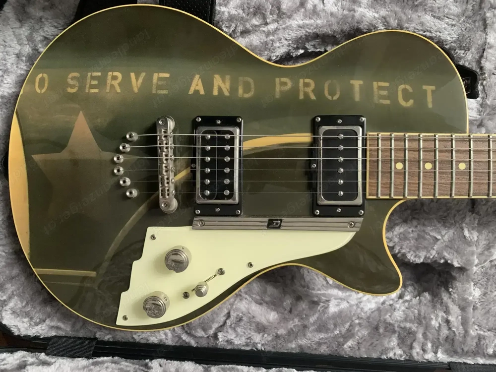 Düsenberg 49er Serve and Protect