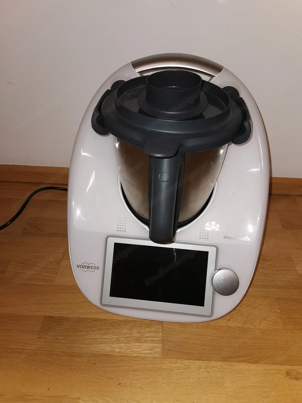 Thermomix TM6 mit viel Zubehör zu verkaufen