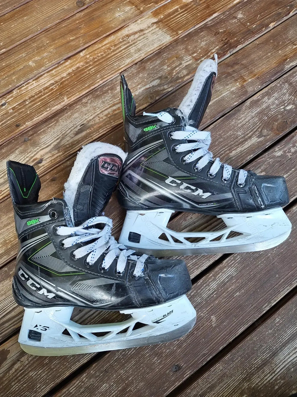 Eishockeyschuhe