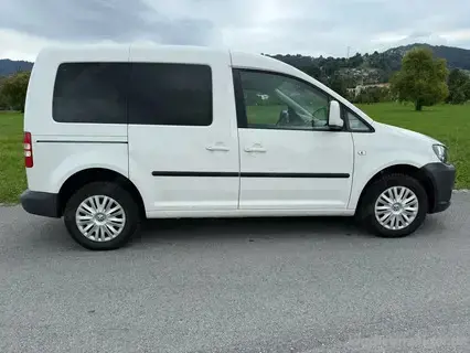 Verkaufe VW Caddy Combi - Trendline 1.6 Diesel