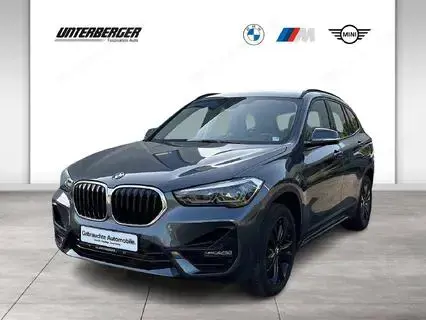 BMW X1 xDrive20d Sport Line // Komfortzugang // Auffahrwarnung mit City-Anbremsfunktion
