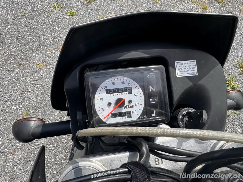 Superschöne LC4 BlackWhite Supermoto