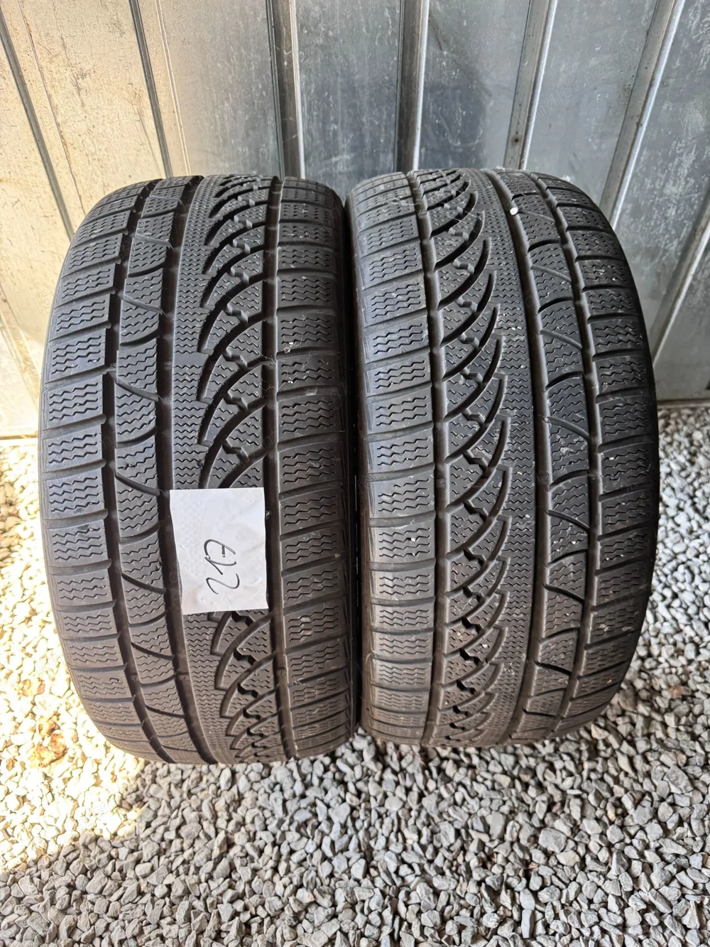 2x Petlas Snowmaster W651 Winterreifen 245 40 R19 98V