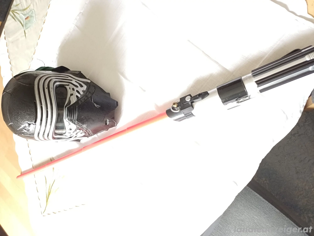 star wars Vollvisier-Maske und Lichtschwert