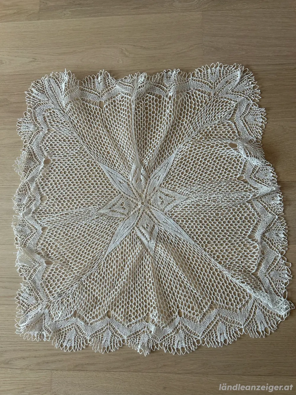 Handarbeit: Zierdeckchen