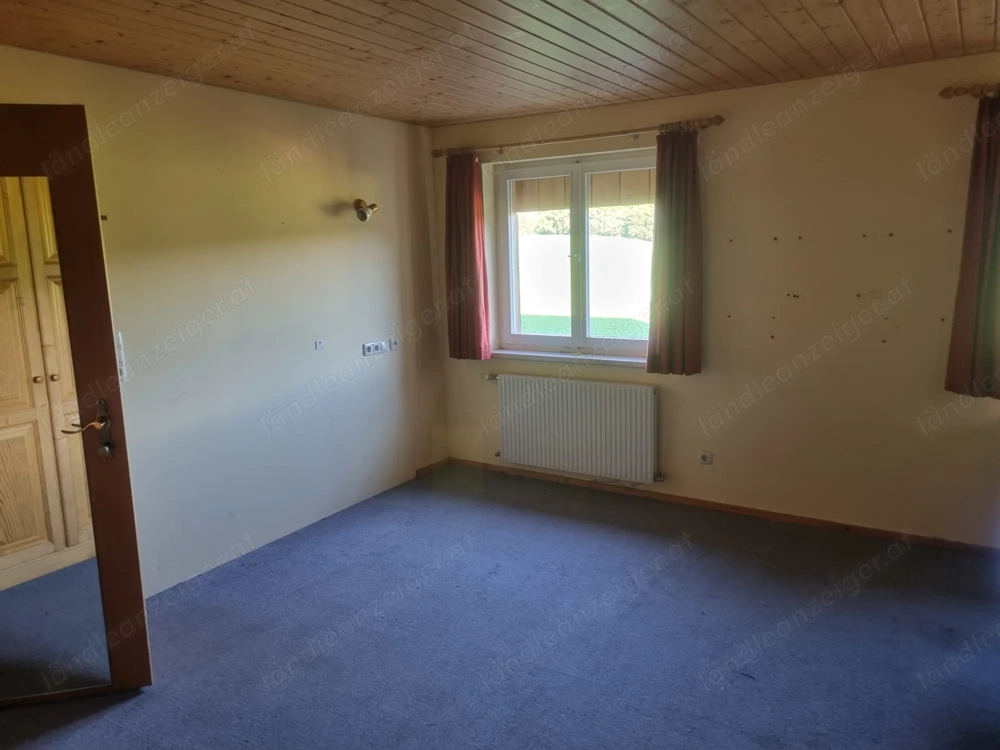 23m2  Beheizter und trockener Lagerraum 