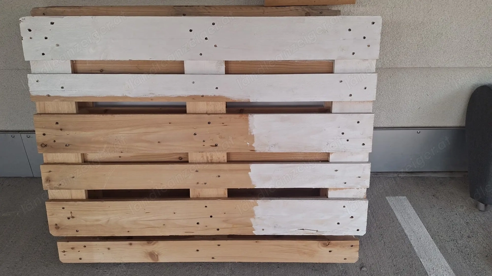 4 neue Paletten im guten Zustand