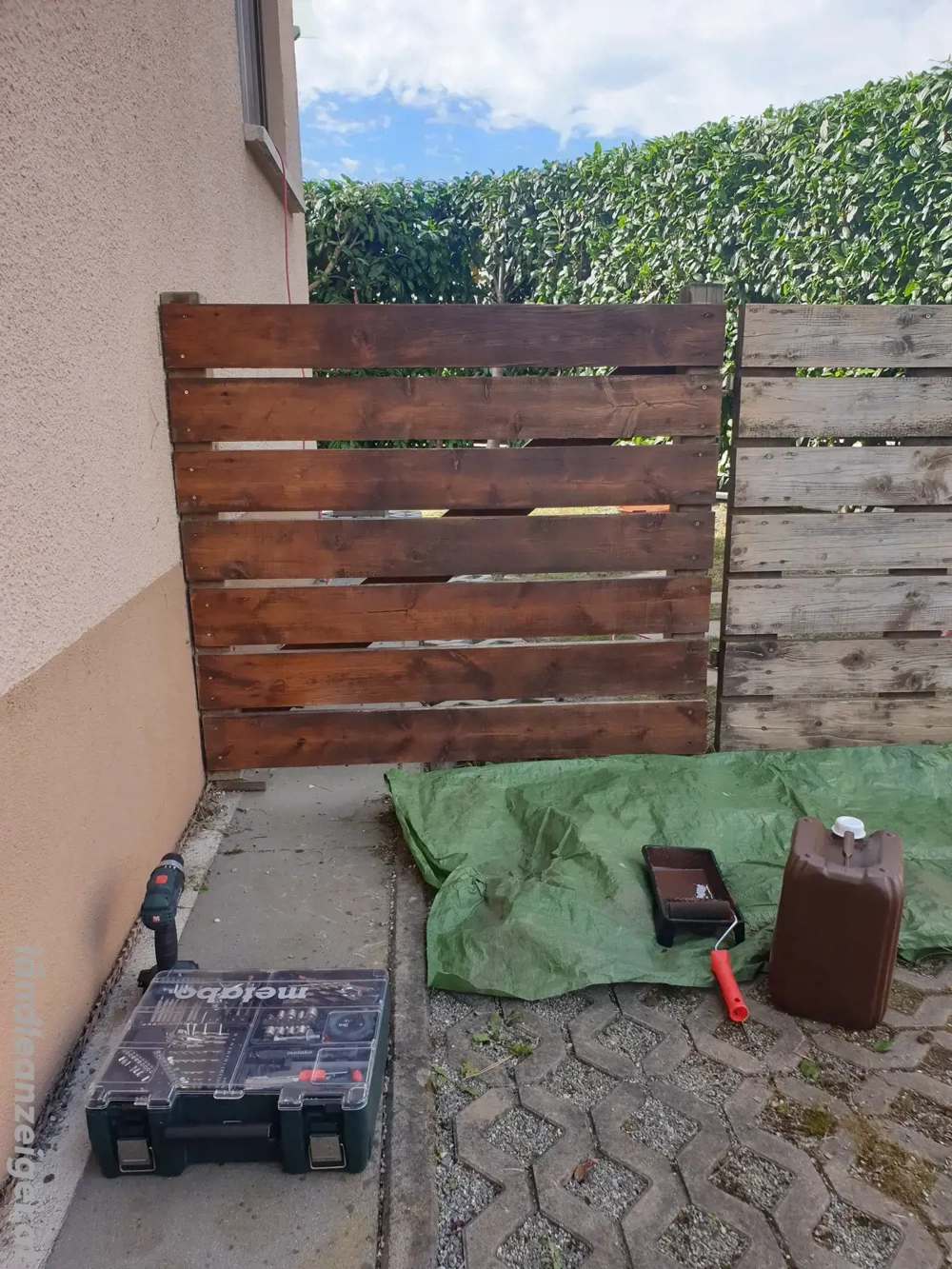 Gartenarbeit Zaunpflege Zaun reperatur Gärtner 